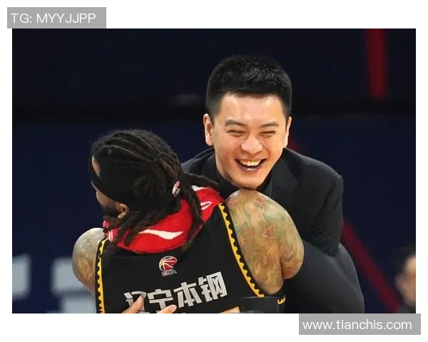 享用退役日子！辽篮勋绩外援身段发福 球迷戏弄真像宋小宝